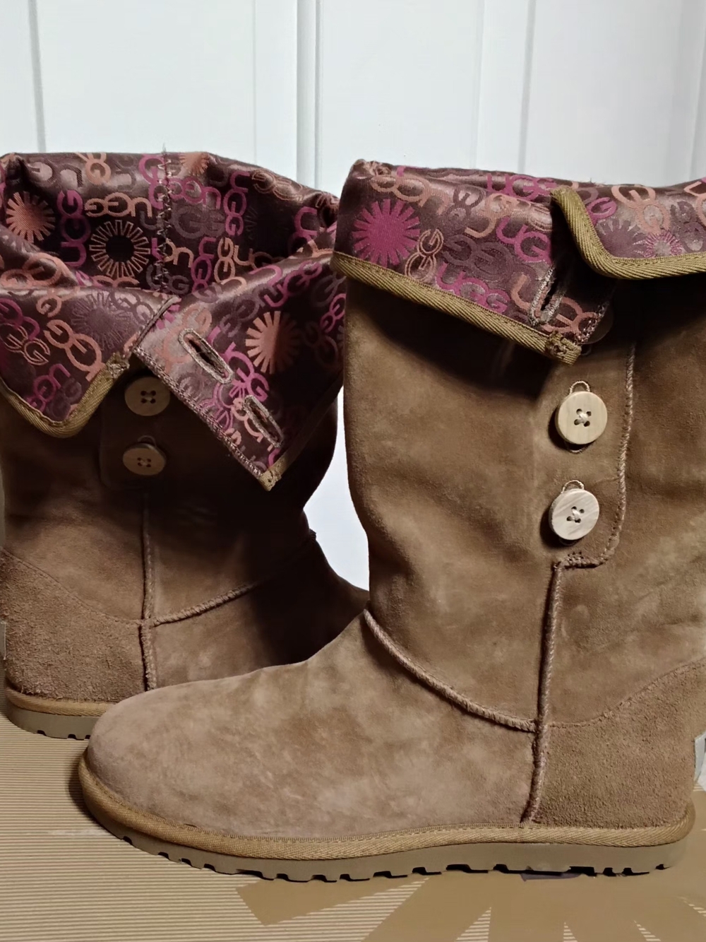 UGG Lo Pro Button Suede Fold-Over Boots with Cuff, Chestnut Brown, Size 8
